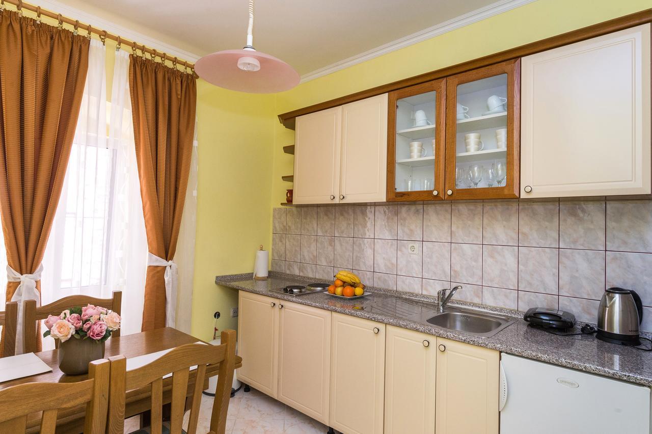 Apartments Niko 스크라딘 외부 사진